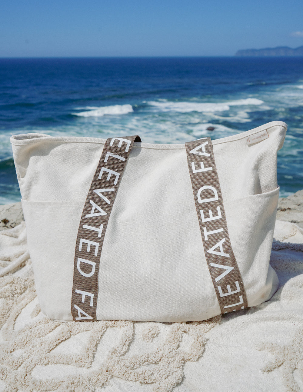 Faith Elevated - The Large Everyday Tote